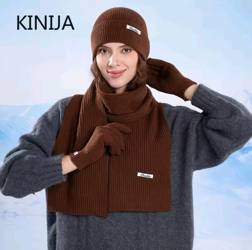 Ensemble bonnet, écharpe et gants d’hiver – Style & chaleur assurés